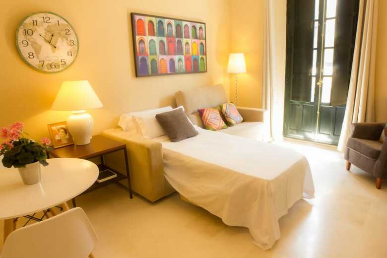 Apartamentos Eva Recommends Francos Pint�n