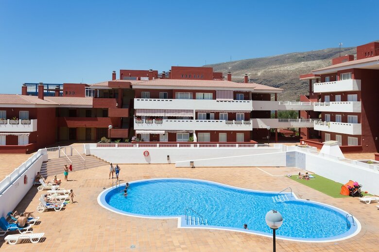 Apartamentos Homelike Sea Front Duplex Terrace Pool