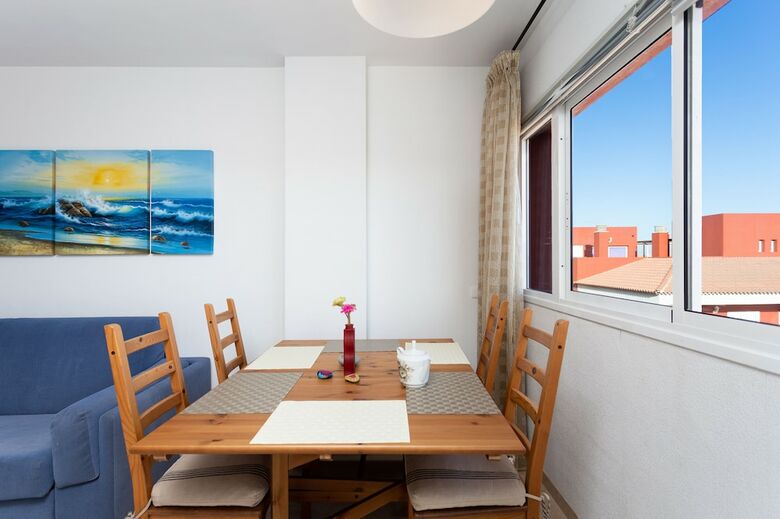 Apartamentos Homelike Sea Front Duplex Terrace Pool