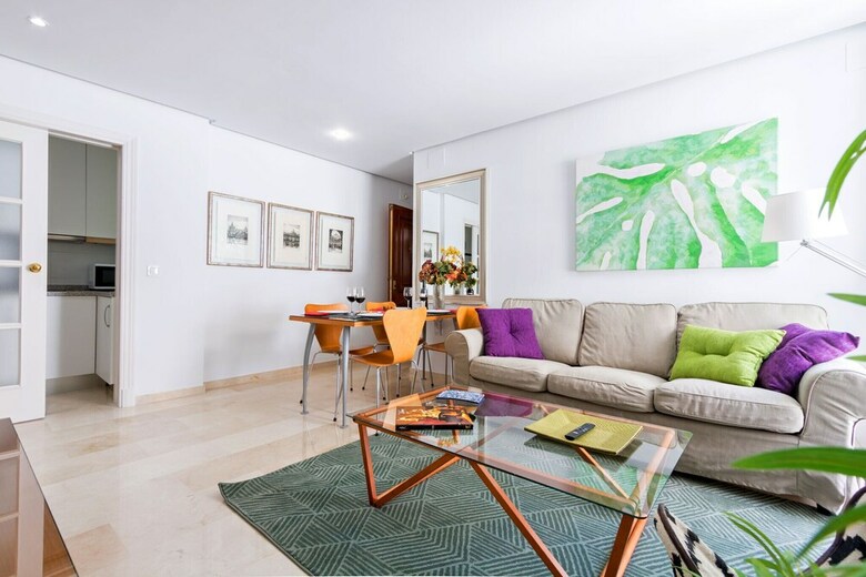 Apartamentos Bamberg Giralda Sky View By Valcambre