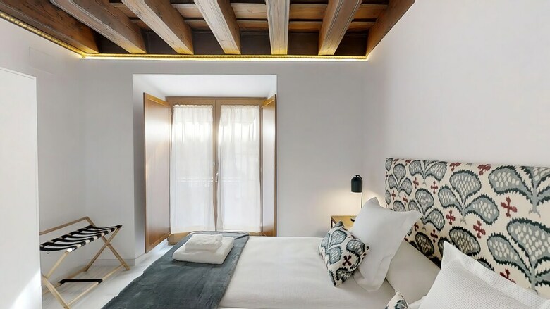 Apartamentos Sevilla Luxury Rentals - Catedral