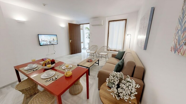 Apartamentos Sevilla Luxury Rentals - Catedral
