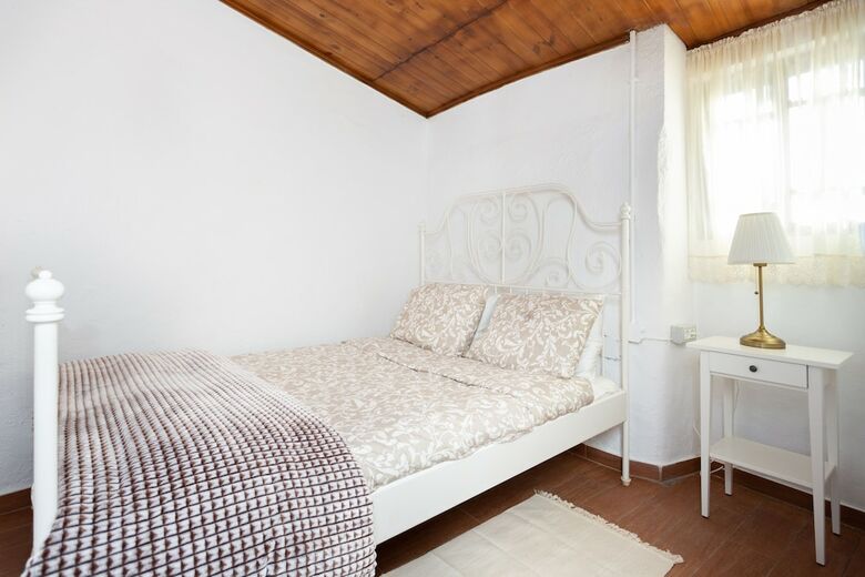 Homelike Rustic House Orchard And Wifi