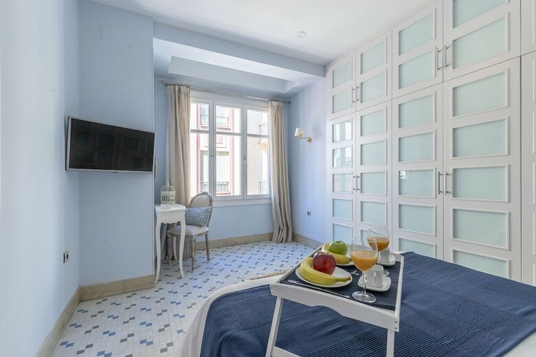 Apartamentos Living4malaga Granada Supreme