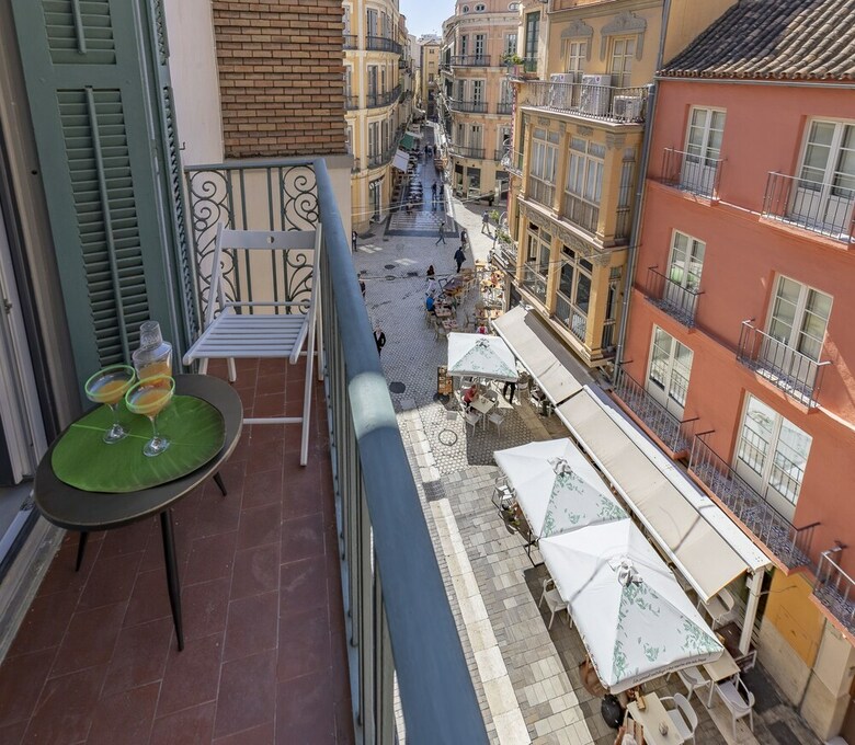 Apartamentos Living4malaga Granada Supreme