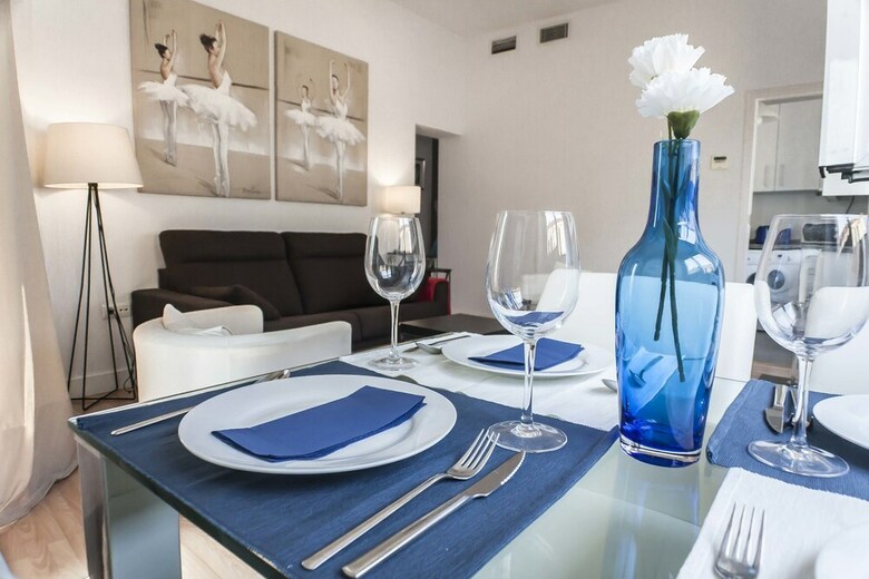 Apartamentos Triana Sky View By Valcambre