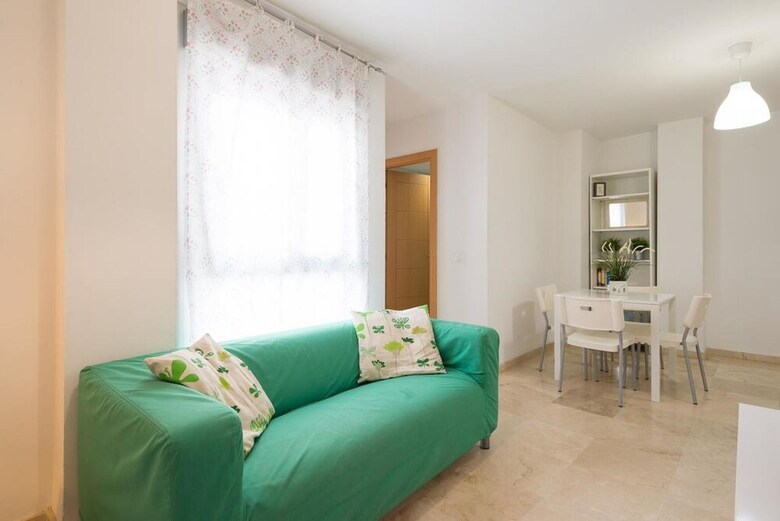 107401 - Apartment In Malaga
