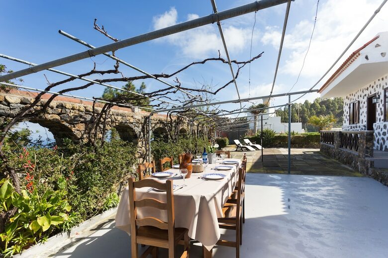 Finca Villa Rosal�a