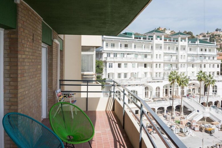 107386 - Apartment In Malaga