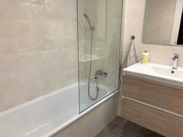 Apartamentos Homely Malaga Obispo Con Terraza Y Parking