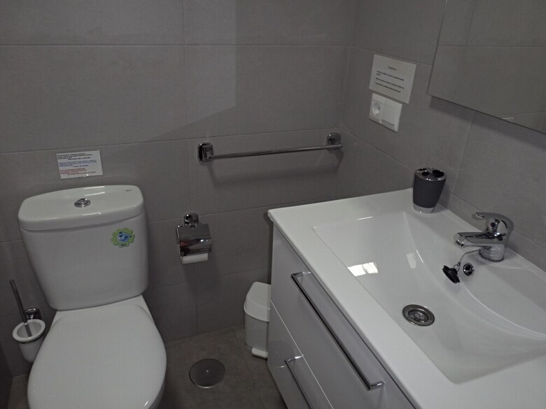 Apartamento Urbanizaci�n Las Palmeras 72