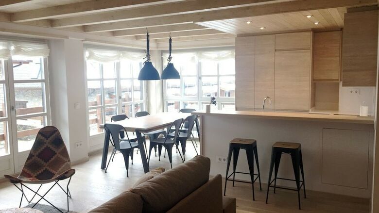 Apartamentos Val De Ruda Luxe 52 By Feelfree Rentals