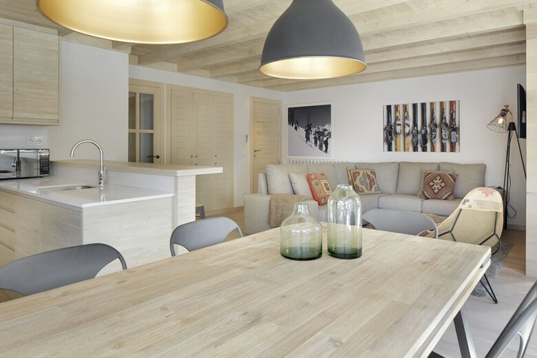 Apartamentos Val De Ruda Luxe 52 By Feelfree Rentals