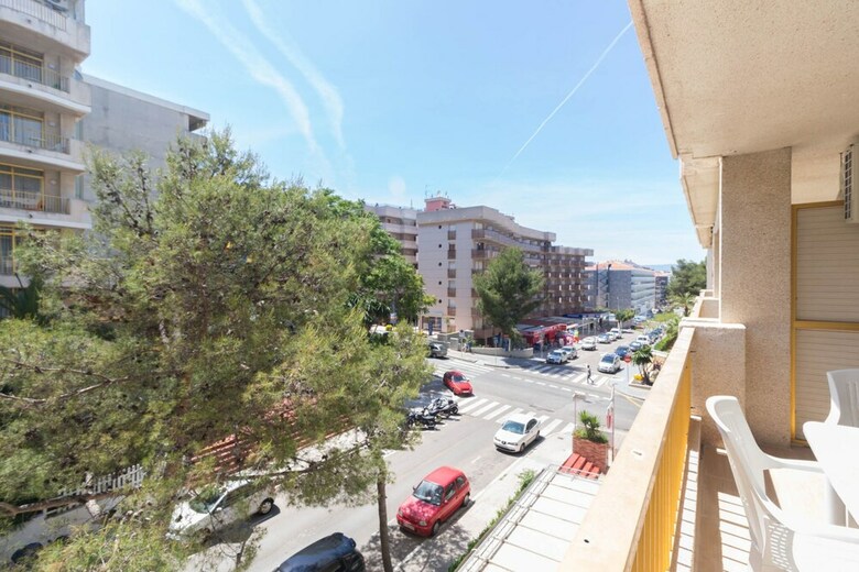 Apartamentos Catalu�a 92 Ref. 1049  By Iberplaya
