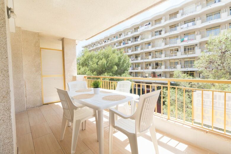 Apartamentos Catalu�a 92 Ref. 1049  By Iberplaya