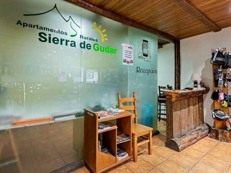 Pleasant Apartment In Gudar With Heating
