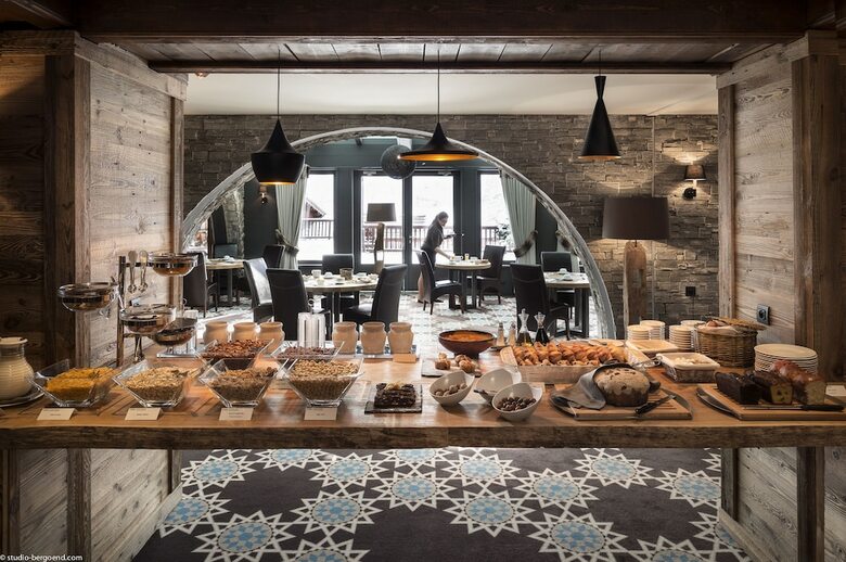 Hotel Chalet Montana Planton