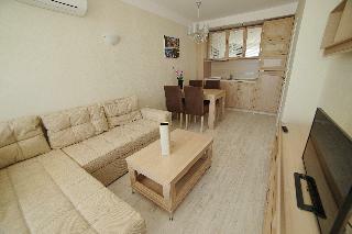 Hotel Harmony Suites Grand Resort 11&12