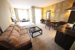 Hotel Menada Apartments In Royal Beach