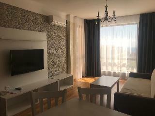 Aparthotel Macon Residence