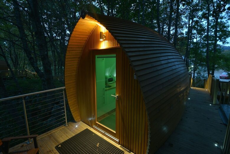 Riverbeds Lodges With Hot Tubs