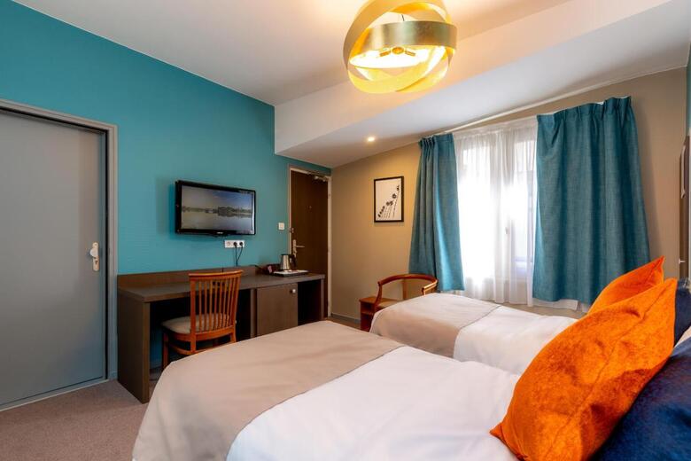 Hotel Kyriad Avignon (.)