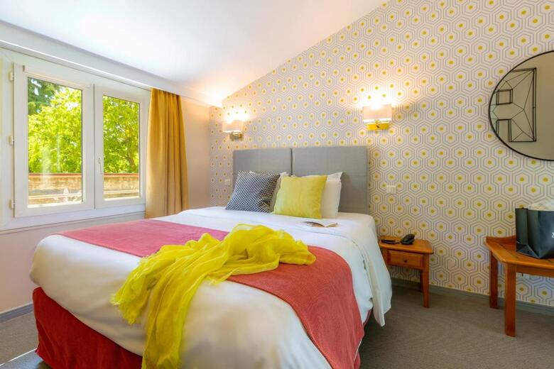 Hotel Kyriad Avignon (.)