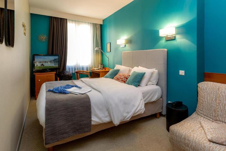 Hotel Kyriad Avignon (.)