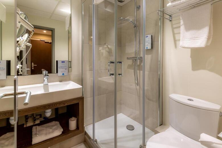 Hotel Kyriad Avignon (.)