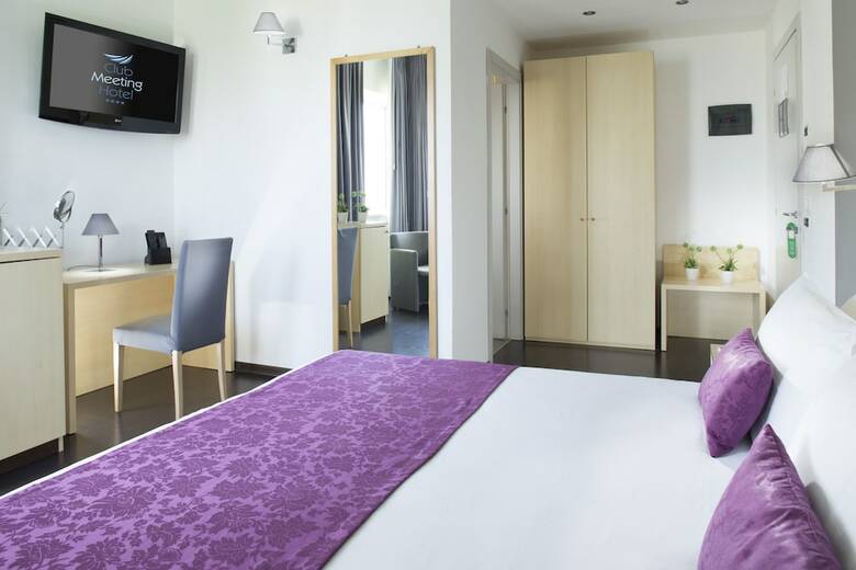 Hotel Days Inn