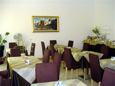 Hotel Days Inn