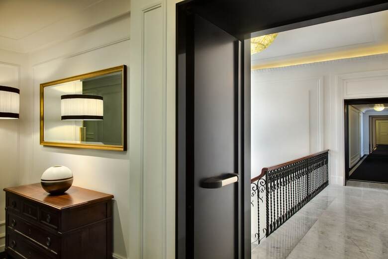 Hotel Grand Santa Lucia