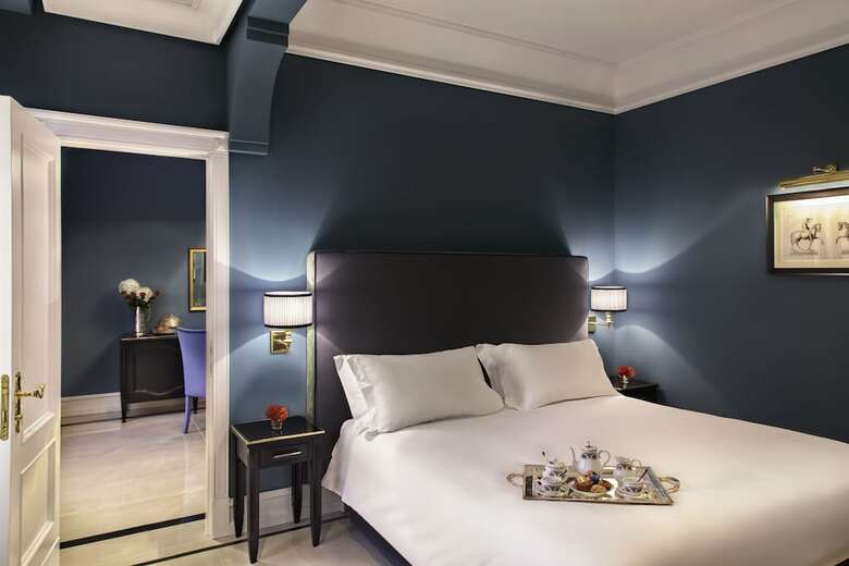 Hotel Grand Santa Lucia