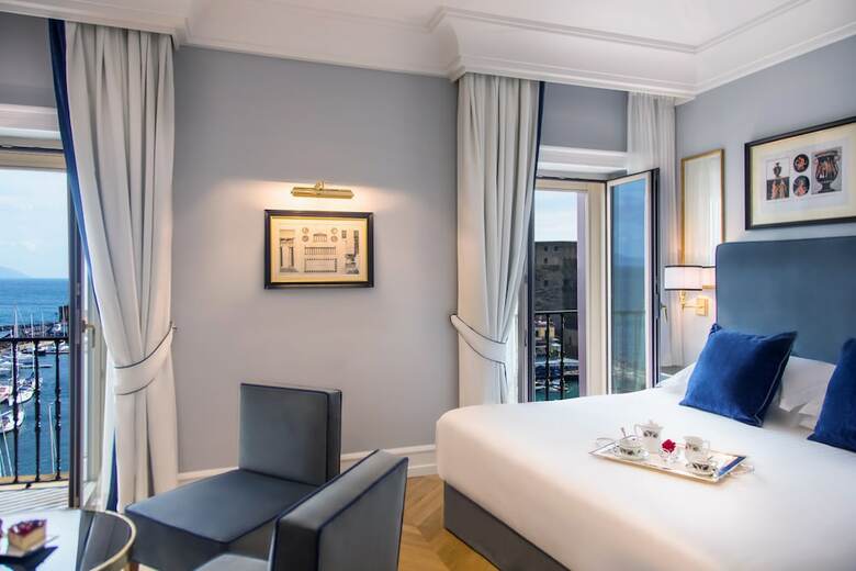 Hotel Grand Santa Lucia