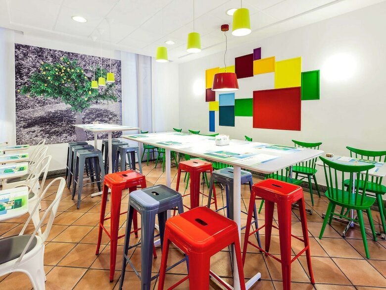 Hotel Ibis Styles Napoli Garibaldi