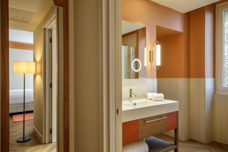 Rosetta Hotel Perugia Tapestry Collection By Hilton