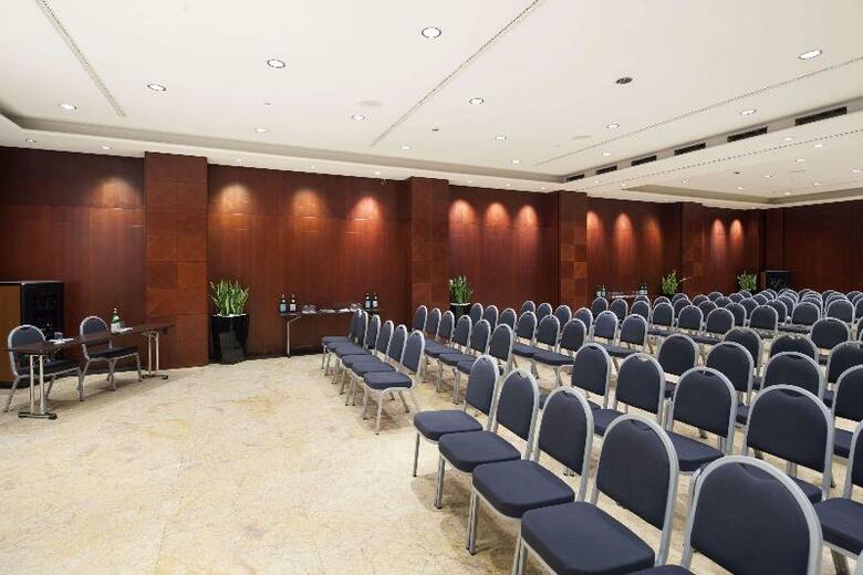 Hotel NH Collection Roma Centro