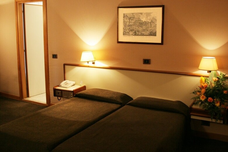 Hotel Tritone