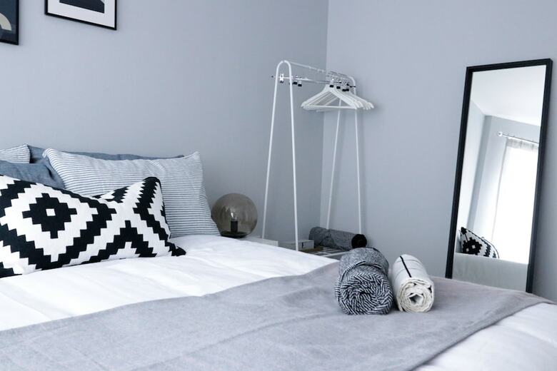 Spacious Townhouse - Netflix & Parking