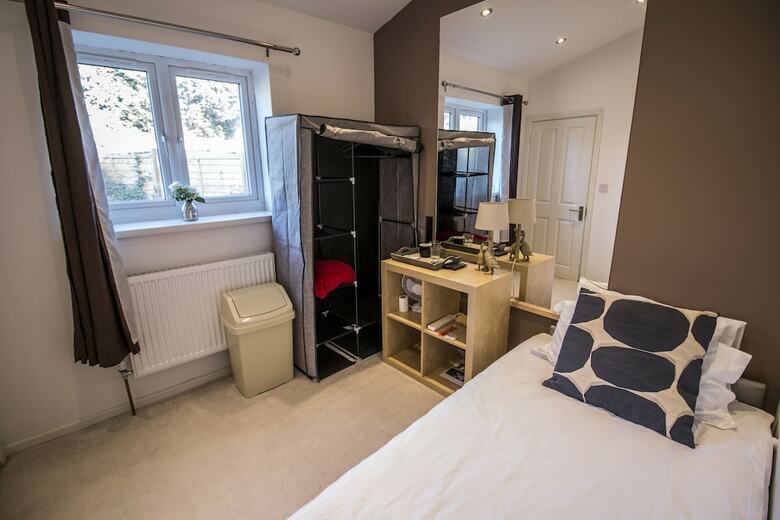 Beautiful Rooms Near Excel Center