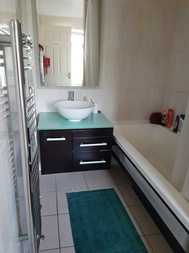 Beautiful Rooms Near Excel Center