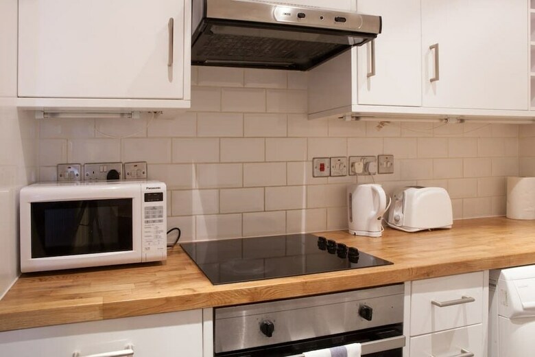 Apartment Next To Victoria Station