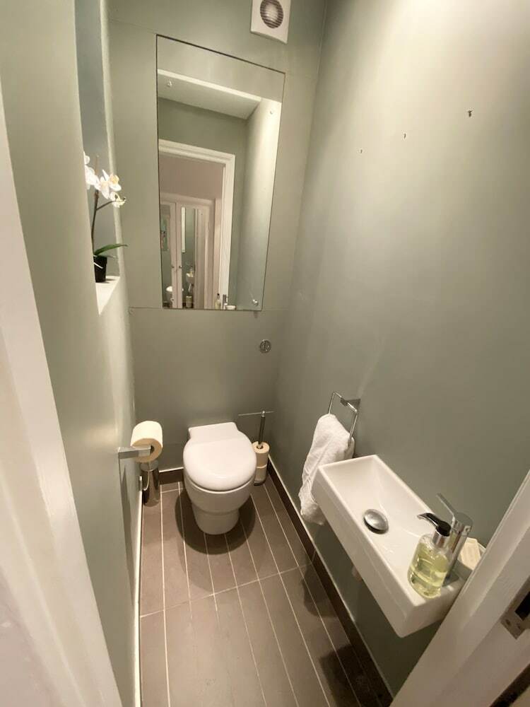 Apartment Next To Victoria Station