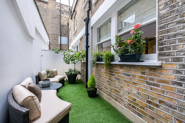 Lak Serviced Apartments