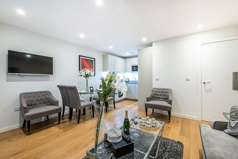 Lak Serviced Apartments