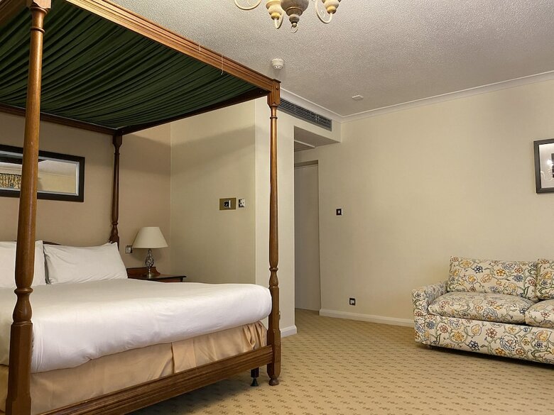 Brook Mollington Banastre Hotel And Spa