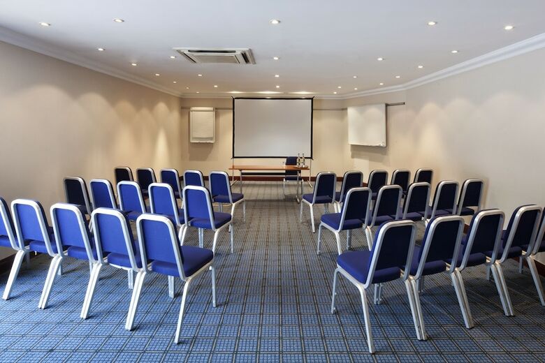 Hotel Holiday Inn Glasgow Airport