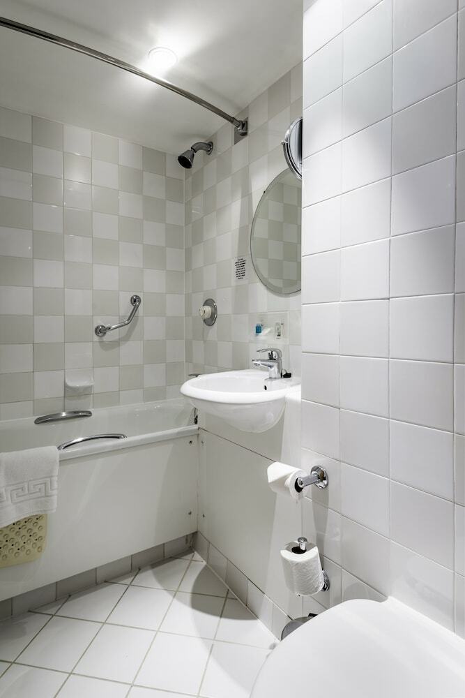 Hotel Holiday Inn Glasgow Airport
