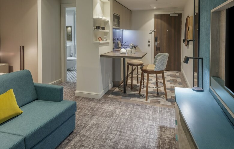 Aparthotel Staybridge Suites London Heathrow - Bath Road