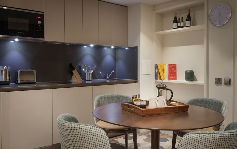 Aparthotel Staybridge Suites London Heathrow - Bath Road
